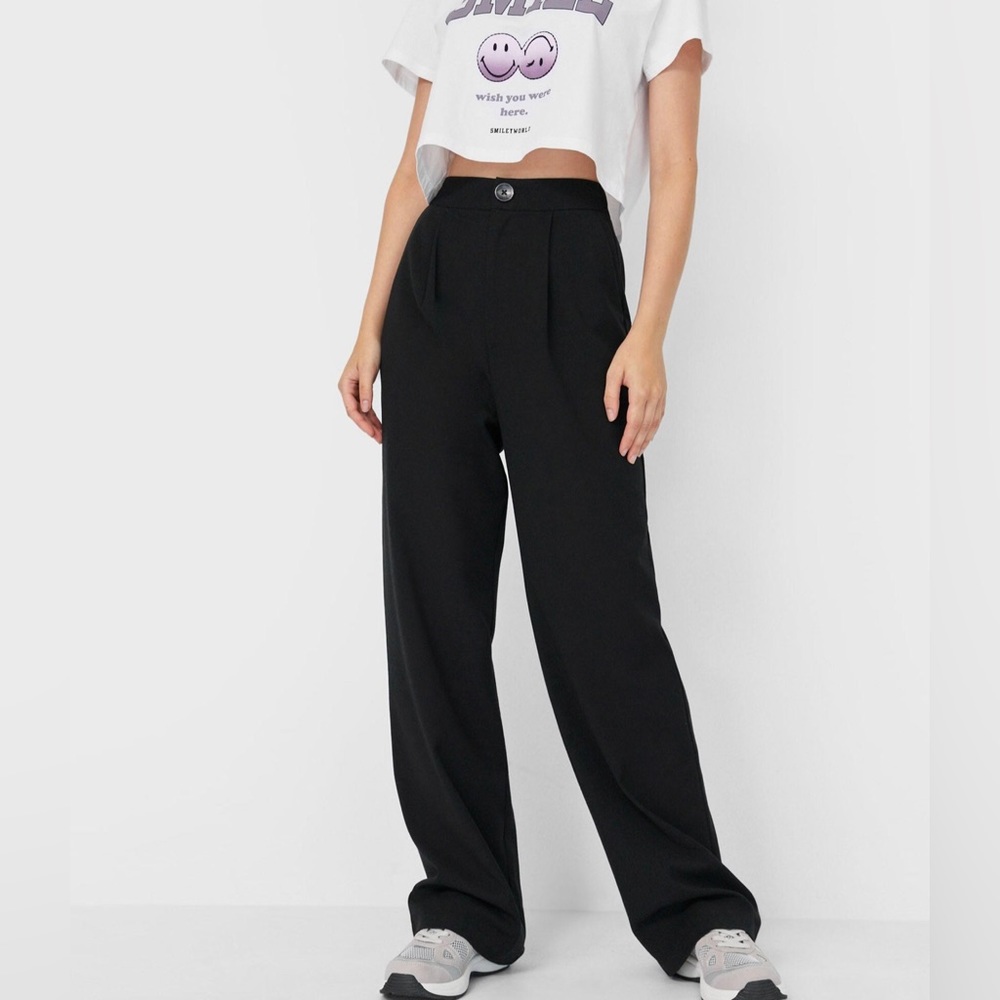 STRADIVARIUS PETITE Wide Leg Relaxed Dad Pants in Black, US 0, NWT - Never Worn